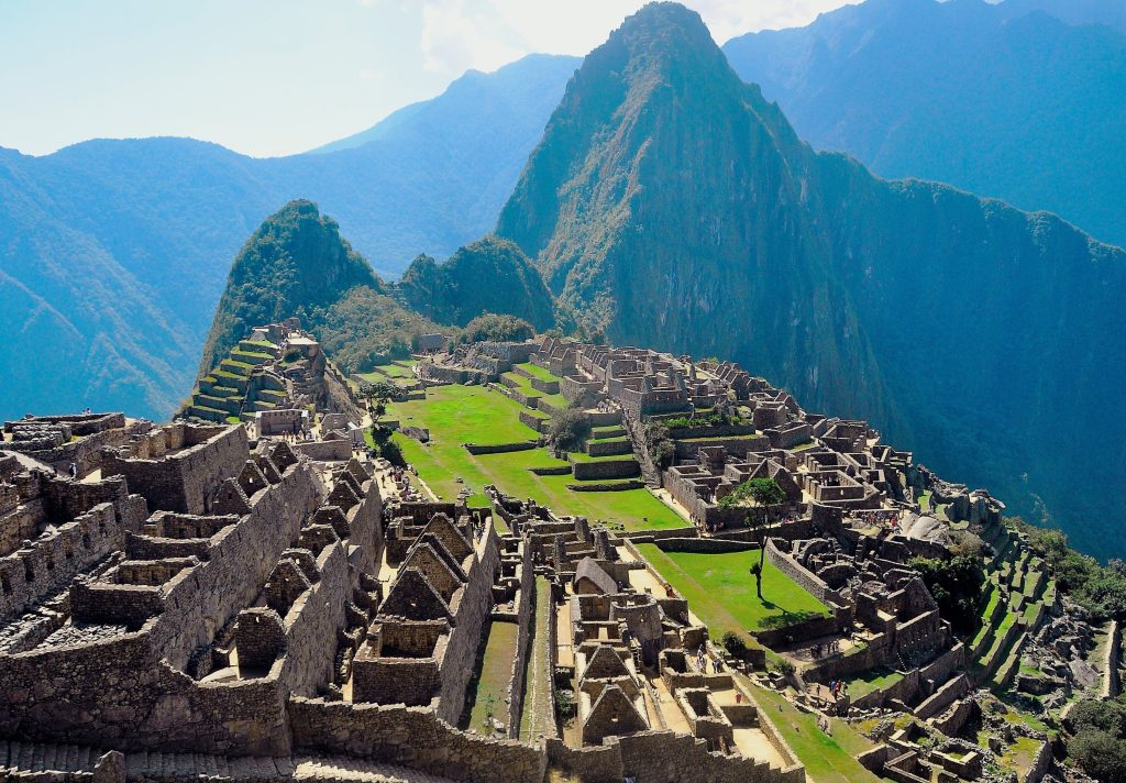 A Fascinating Exploration Of The 7 Wonders Of The World